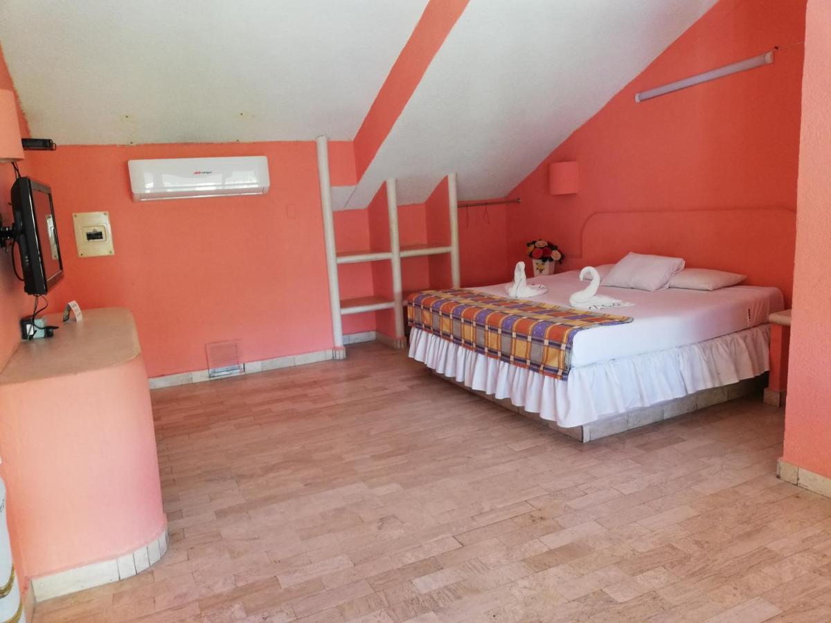 Hotel Canaima Suites Acapulco Bagian luar foto