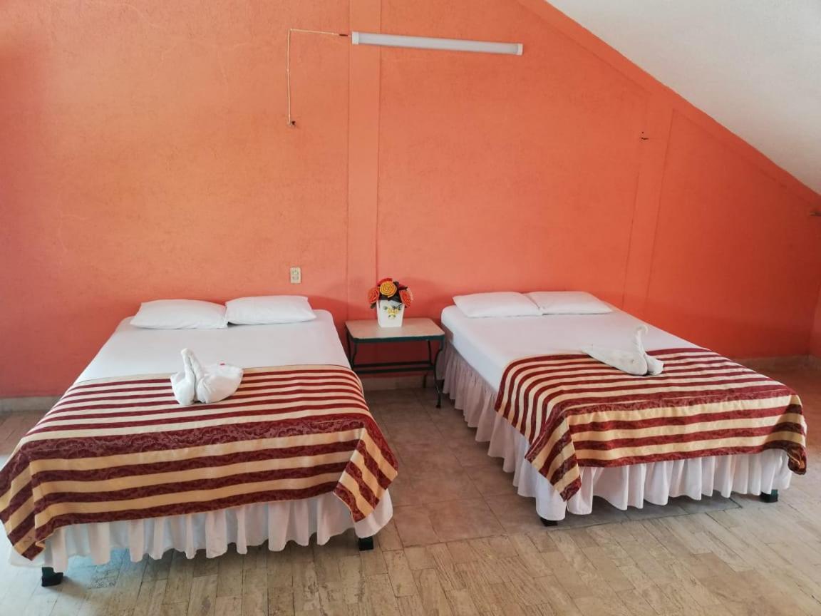 Hotel Canaima Suites Acapulco Bagian luar foto